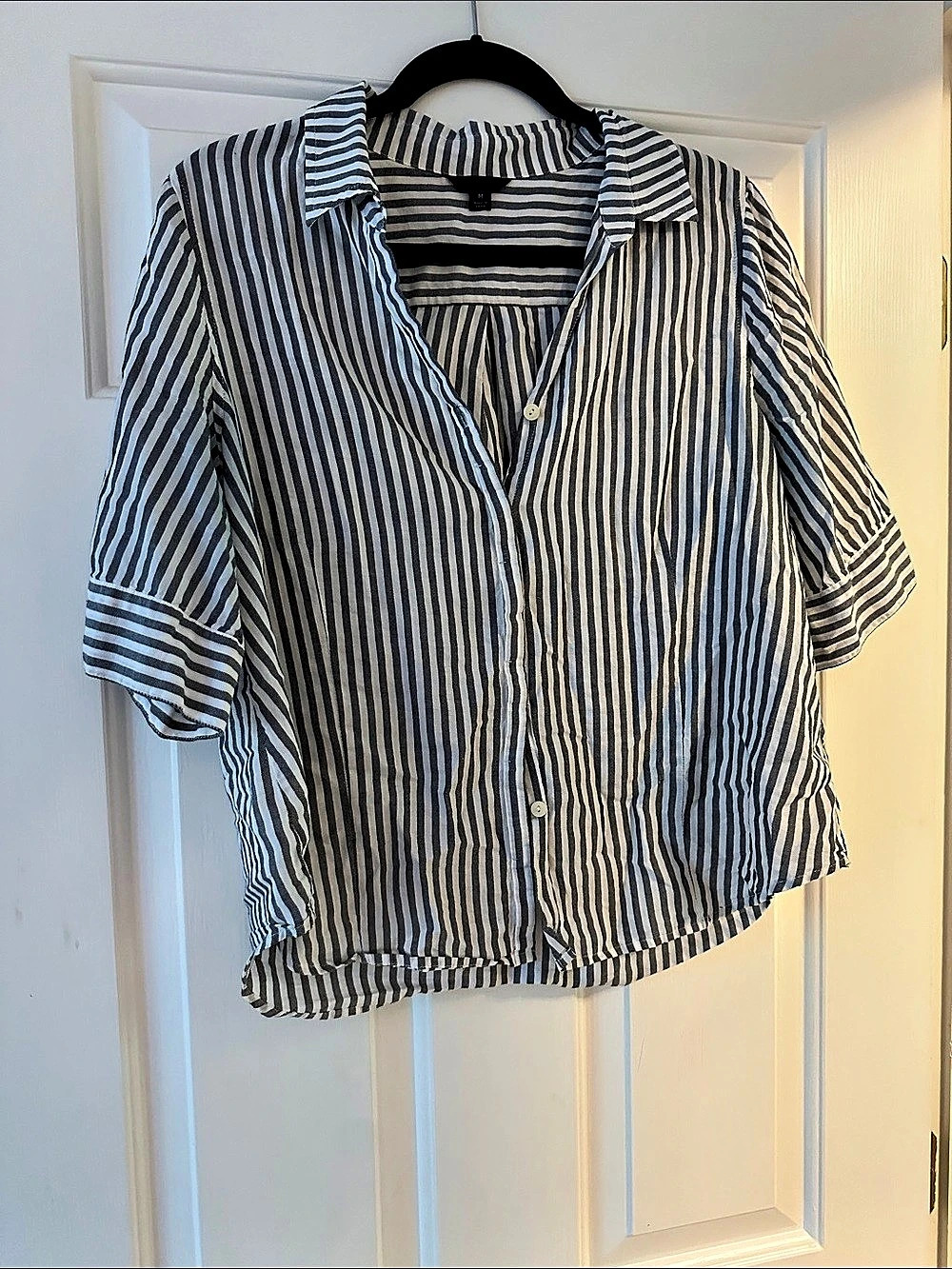 J.Crew Striped Cotton Button Down Shirt in Blue & White Size Medium